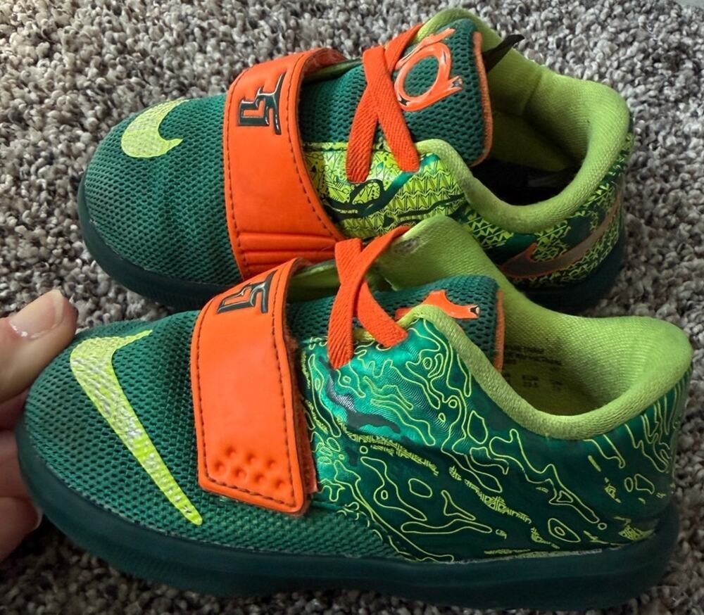 Nike KD 7 "weatherman" sneakers toddler size 7